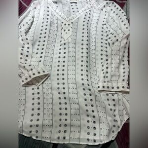 Bundle 3 for $15. Van Heusen White Blouse with Black Floral Dots. Size Medium.